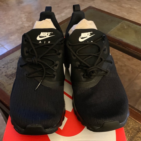 womens air max motion racer 2